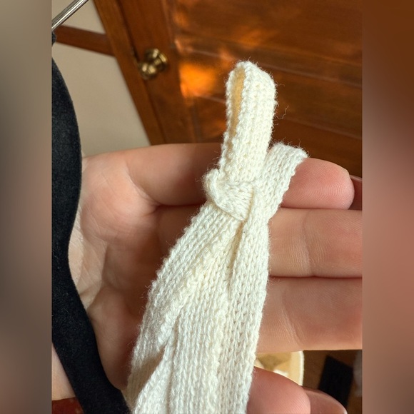 American Eagle Crochet Knit Tank Top 🧸 - Picture 7 of 7